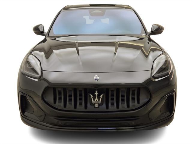 new 2025 Maserati Grecale Folgore car, priced at $117,045