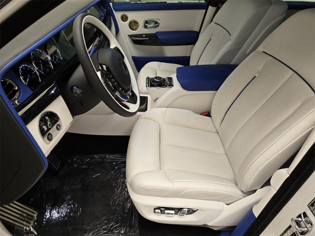 used 2023 Rolls-Royce Phantom car, priced at $489,990