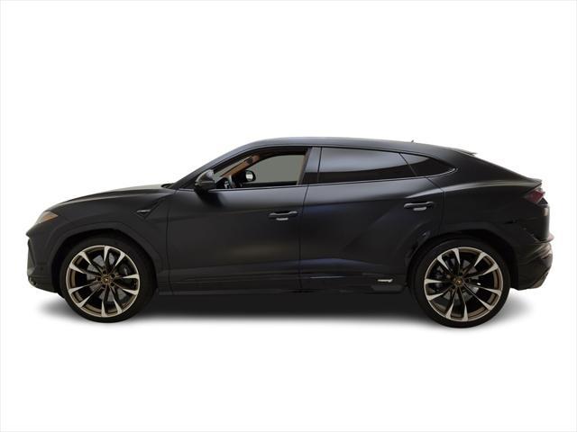 used 2023 Lamborghini Urus car, priced at $259,990