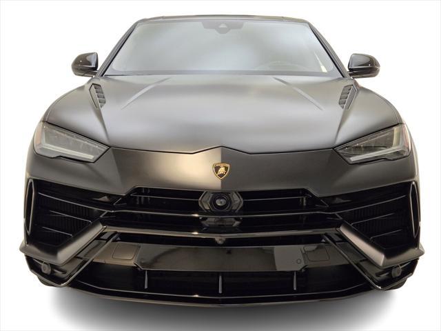 used 2023 Lamborghini Urus car, priced at $259,990