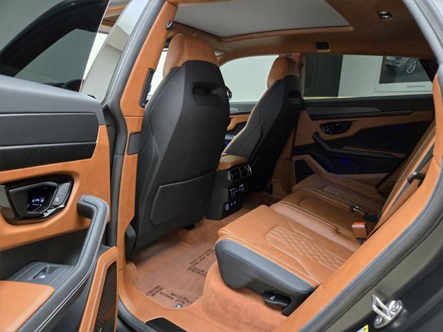 used 2023 Lamborghini Urus car, priced at $259,990