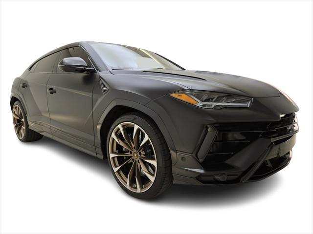 used 2023 Lamborghini Urus car, priced at $259,990