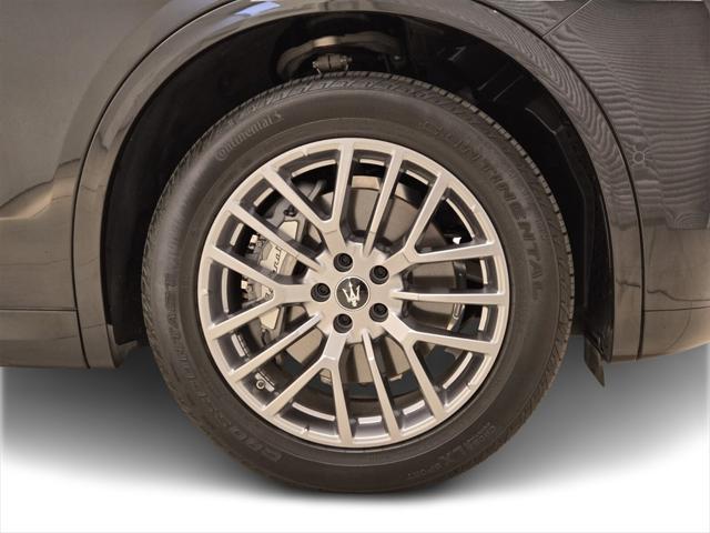 used 2024 Maserati Grecale car, priced at $54,990