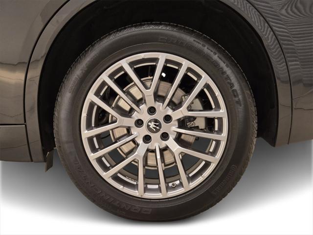 used 2024 Maserati Grecale car, priced at $54,990