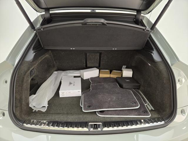 used 2023 Bentley Bentayga car