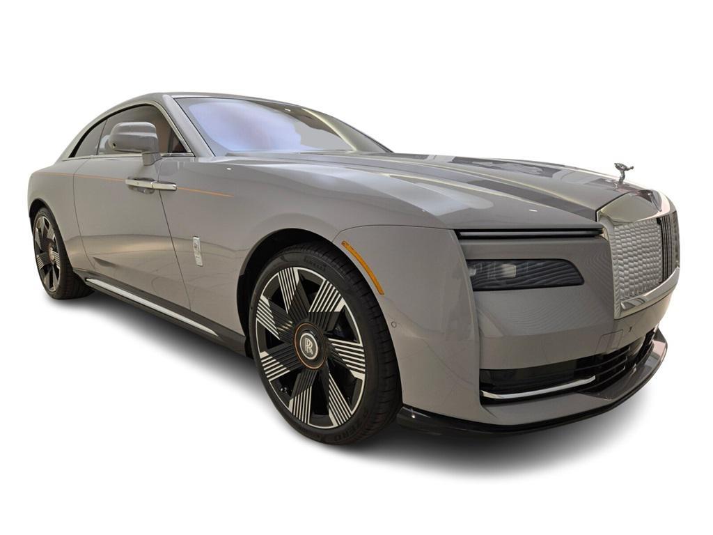 new 2025 Rolls-Royce Spectre car, priced at $524,375