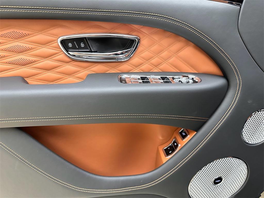 new 2024 Bentley Bentayga car, priced at $285,745