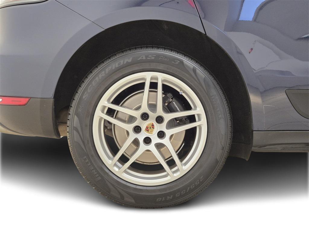 used 2020 Porsche Macan car, priced at $34,990