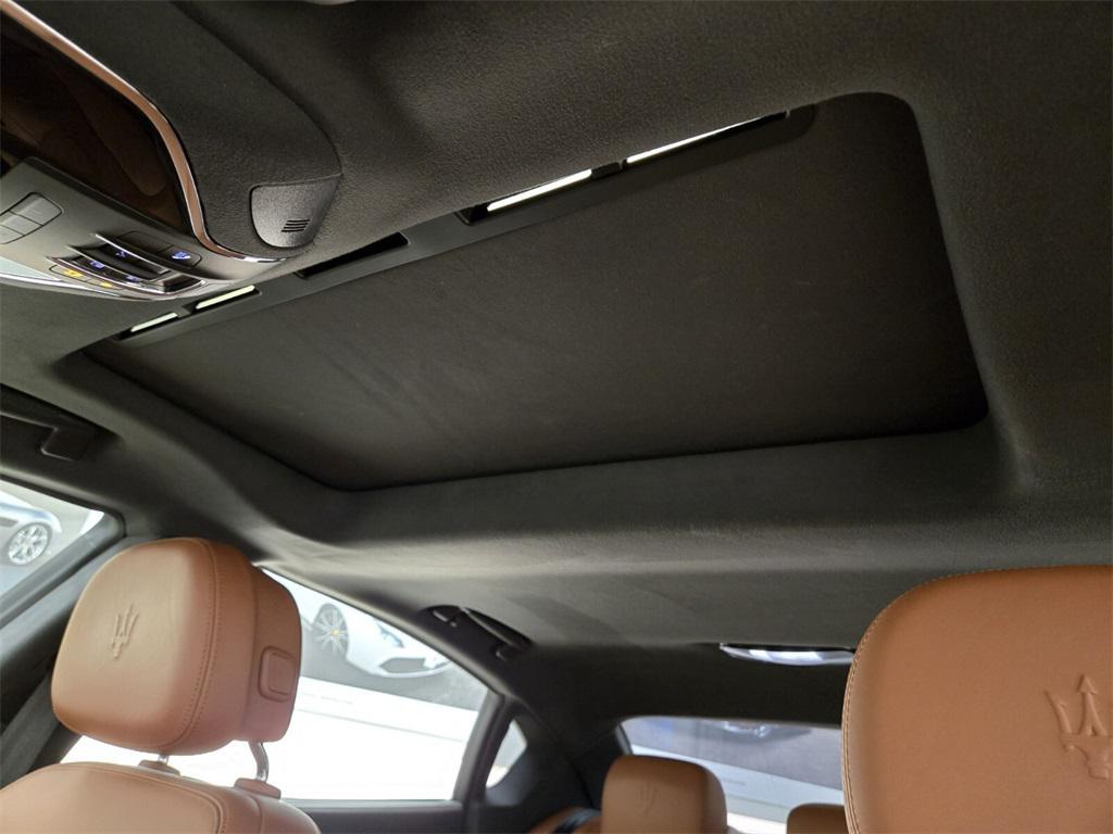 used 2022 Maserati Quattroporte car, priced at $44,690