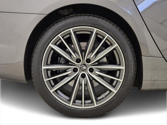 used 2022 Maserati Quattroporte car, priced at $51,990
