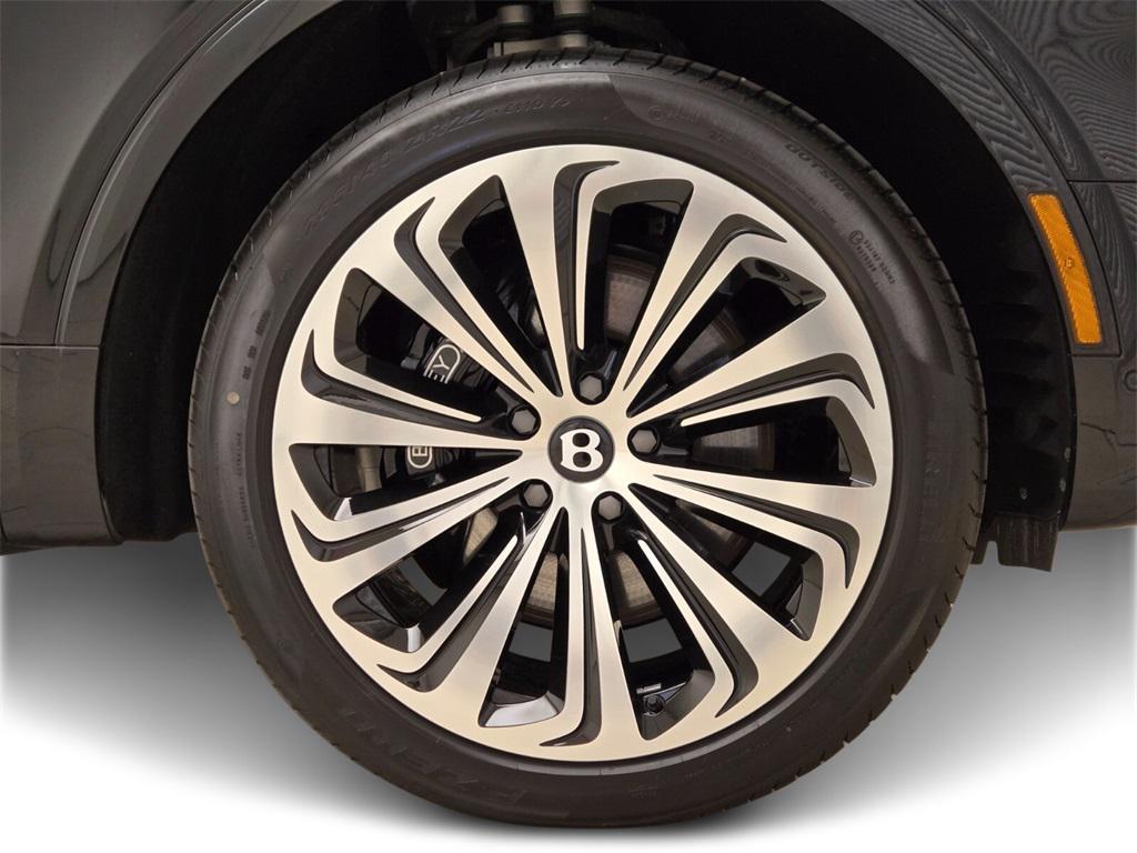 new 2025 Bentley Bentayga car, priced at $287,325