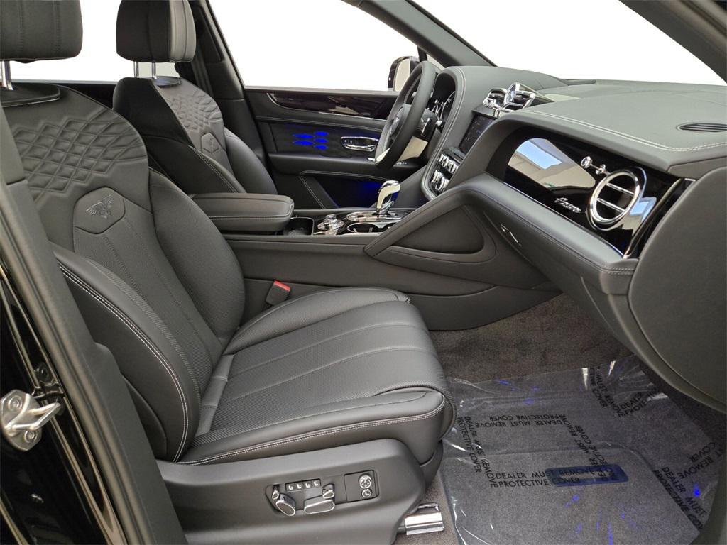 new 2025 Bentley Bentayga car, priced at $287,325