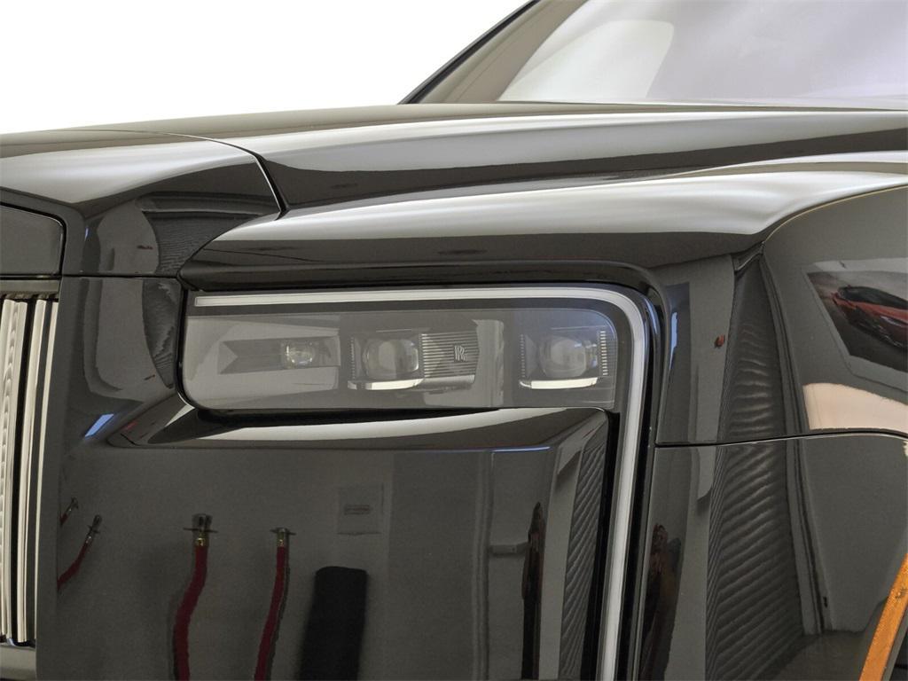 used 2025 Rolls-Royce Cullinan car, priced at $499,990