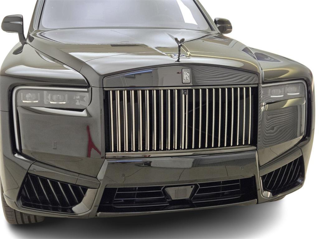 used 2025 Rolls-Royce Cullinan car, priced at $499,990