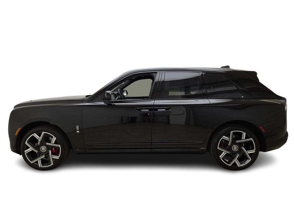 used 2025 Rolls-Royce Cullinan car, priced at $499,990