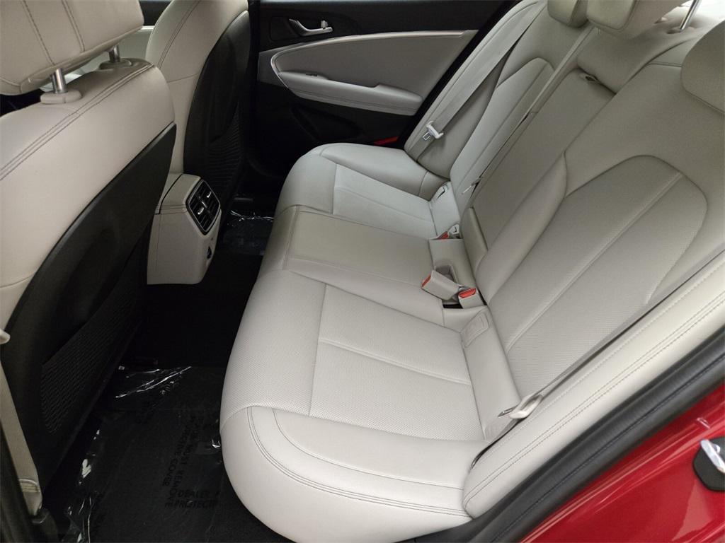 used 2022 Genesis G70 car, priced at $24,990