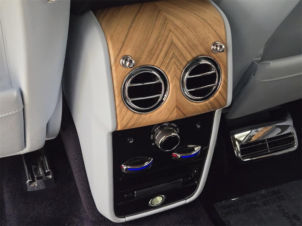 used 2019 Rolls-Royce Cullinan car, priced at $224,990