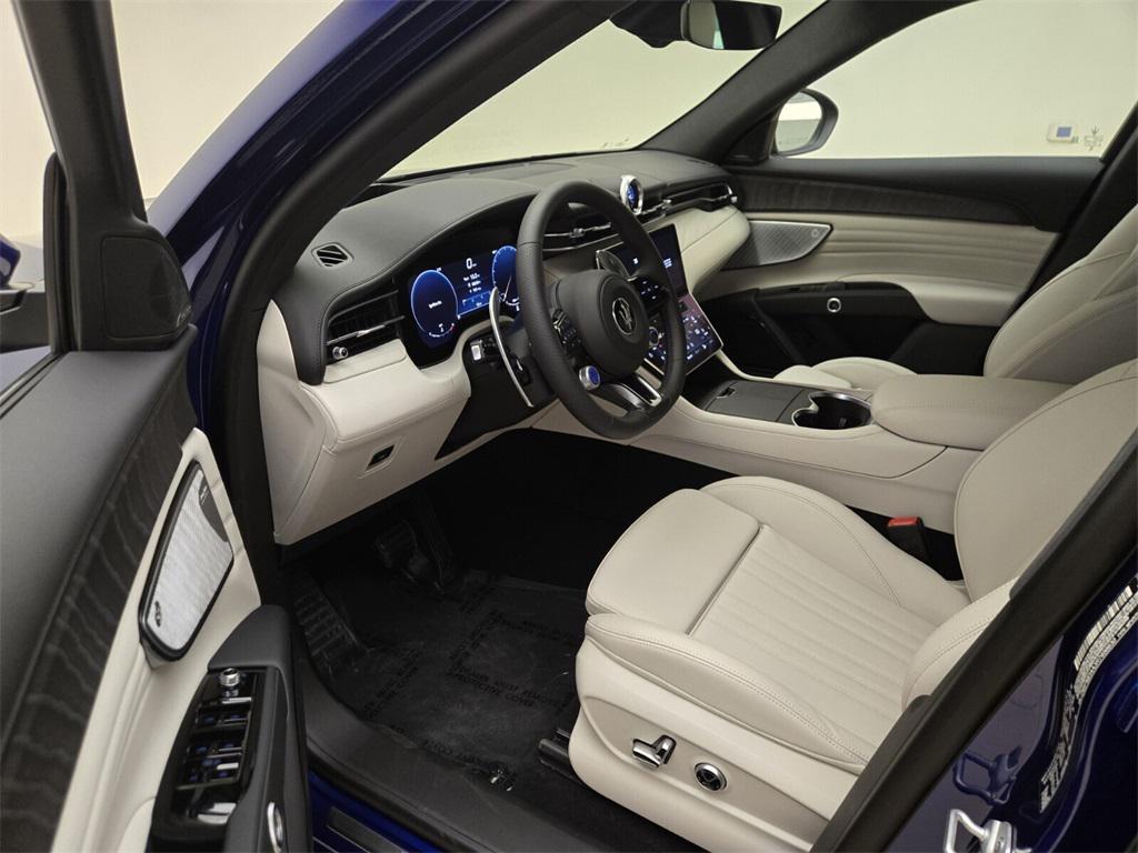 new 2024 Maserati Grecale car, priced at $81,835