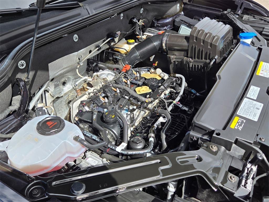 used 2025 Volkswagen Atlas car, priced at $34,587