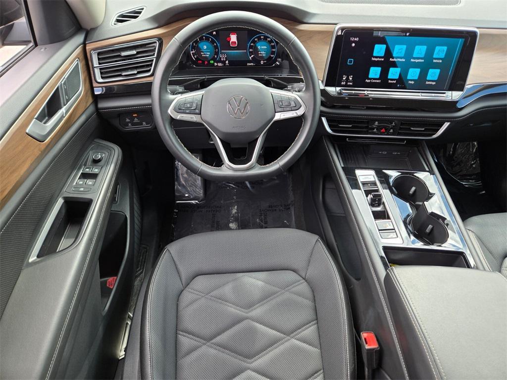 used 2025 Volkswagen Atlas car, priced at $34,587
