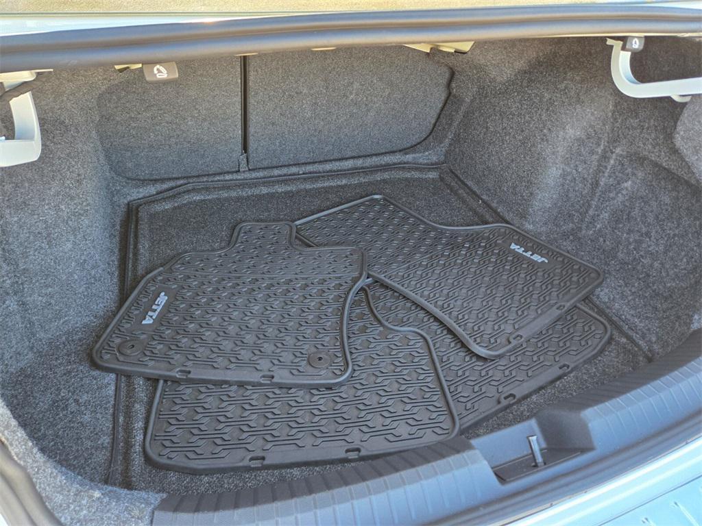 used 2024 Volkswagen Jetta car, priced at $18,787