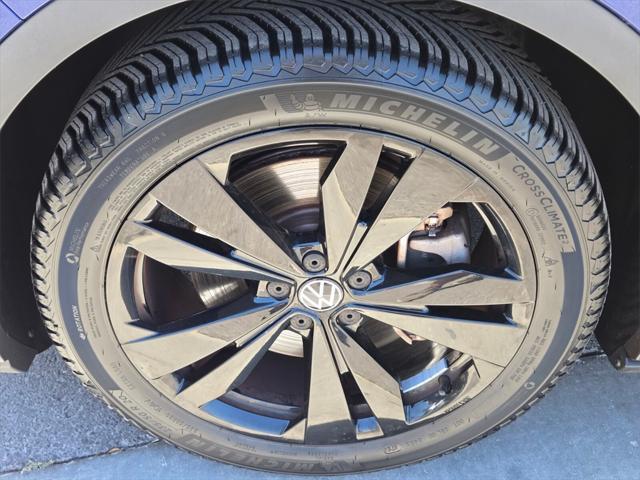 used 2021 Volkswagen ID.4 car, priced at $23,487