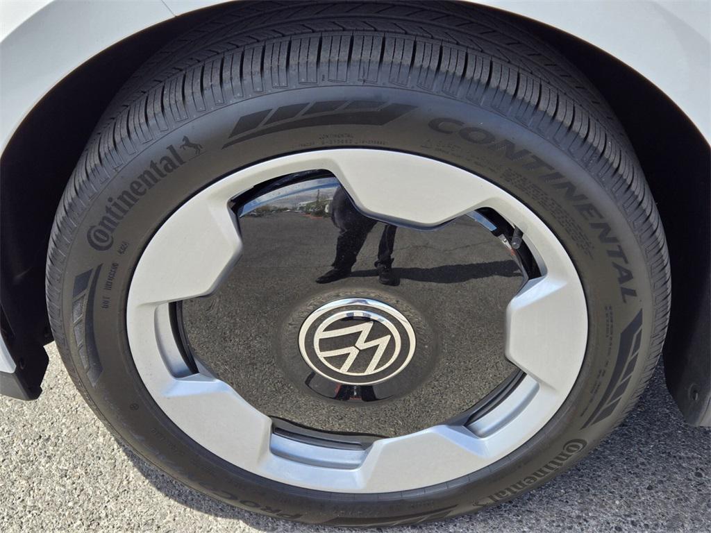 new 2025 Volkswagen ID. Buzz car, priced at $58,987