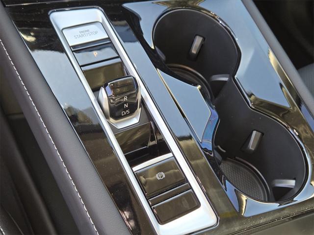 new 2025 Volkswagen Atlas car, priced at $41,012