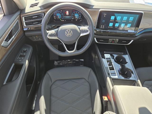 new 2025 Volkswagen Atlas car, priced at $41,012