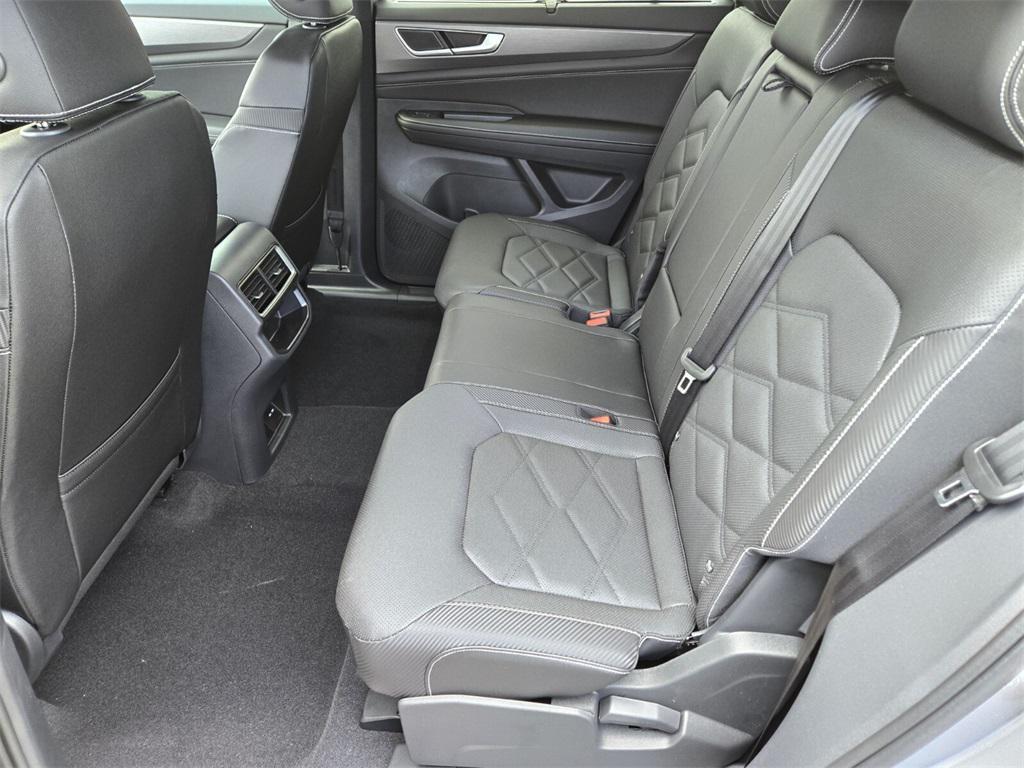new 2025 Volkswagen Atlas Cross Sport car, priced at $39,220