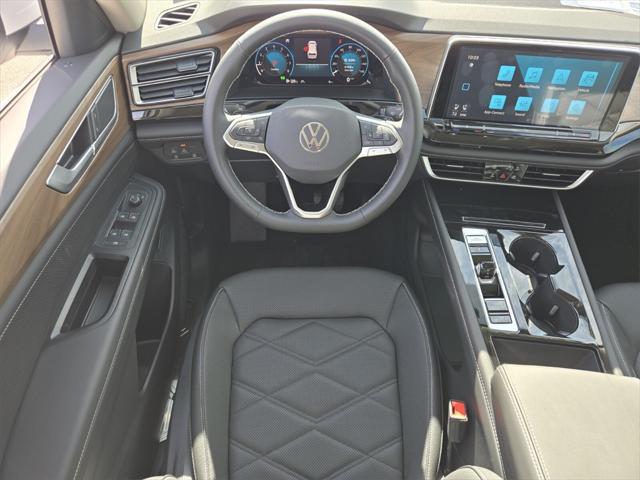 new 2025 Volkswagen Atlas car, priced at $41,012