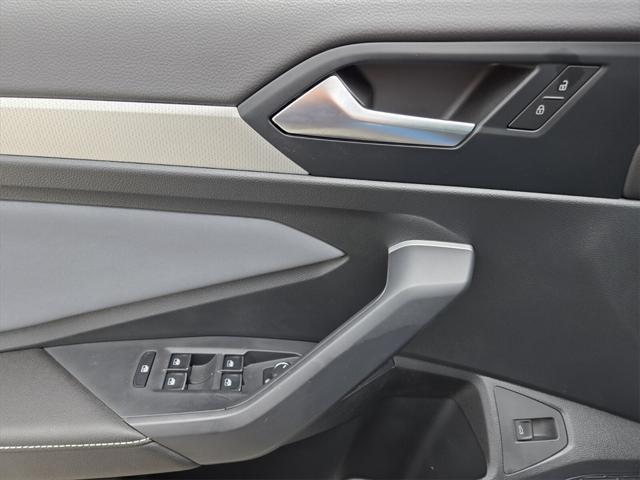 new 2025 Volkswagen Jetta car, priced at $27,228