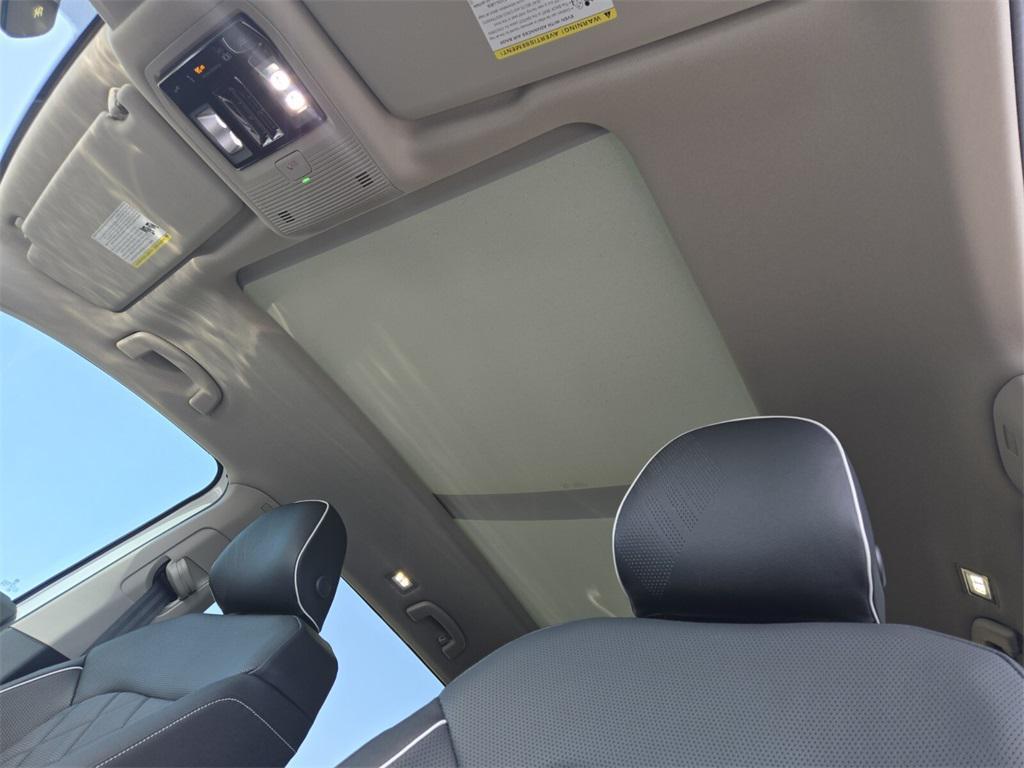 new 2025 Volkswagen Atlas car, priced at $49,574