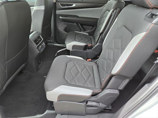 new 2025 Volkswagen Atlas car, priced at $42,454