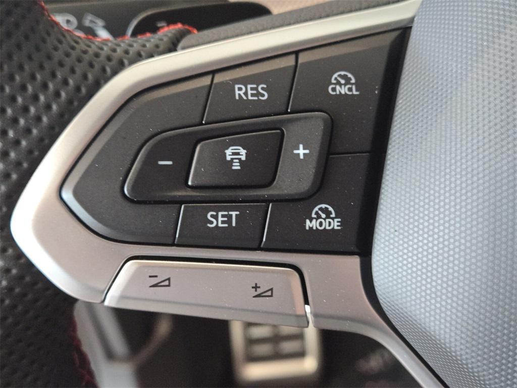 new 2025 Volkswagen Golf GTI car, priced at $37,922