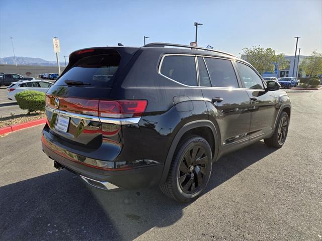 new 2024 Volkswagen Atlas car, priced at $43,569