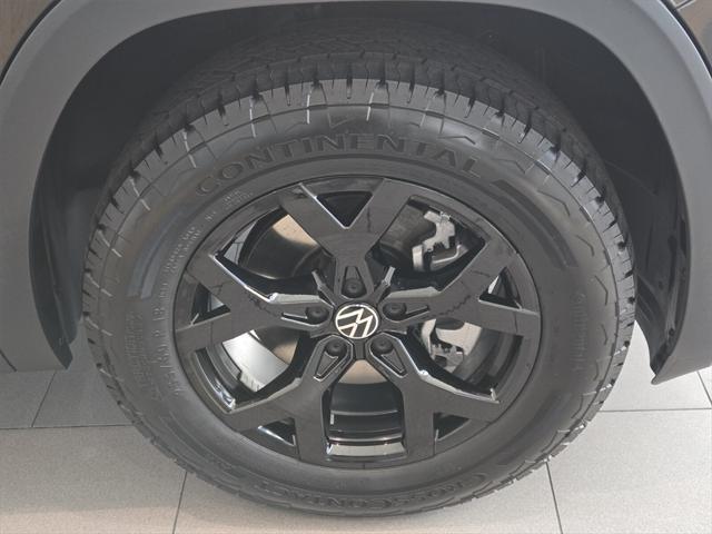 new 2025 Volkswagen Atlas car, priced at $43,307