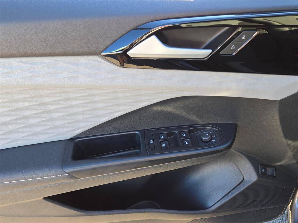 used 2024 Volkswagen Taos car, priced at $20,487