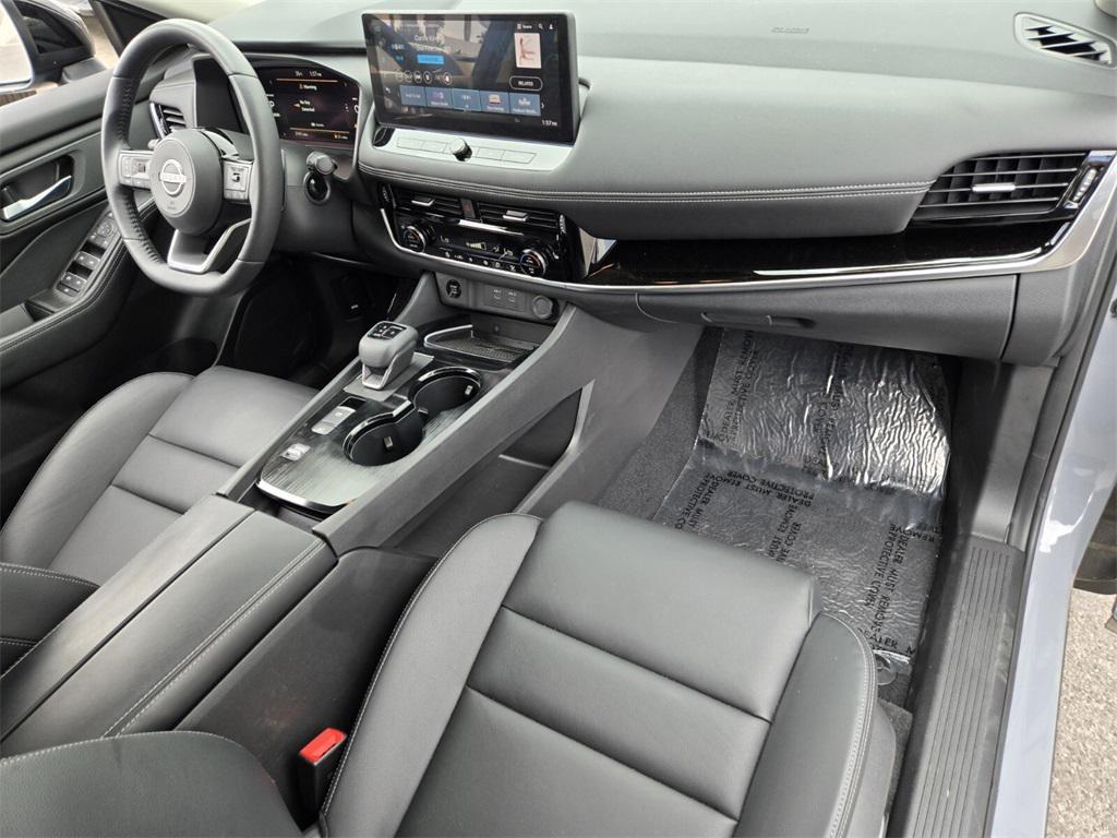 used 2024 Nissan Rogue car, priced at $27,987