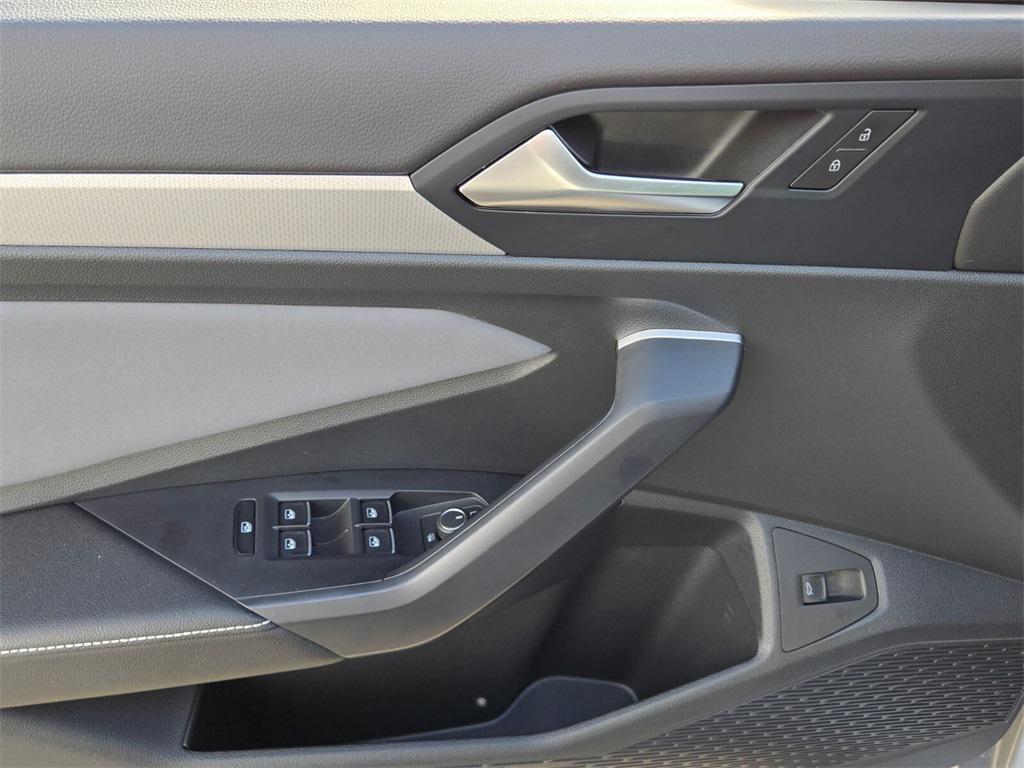 used 2025 Volkswagen Jetta car, priced at $23,987