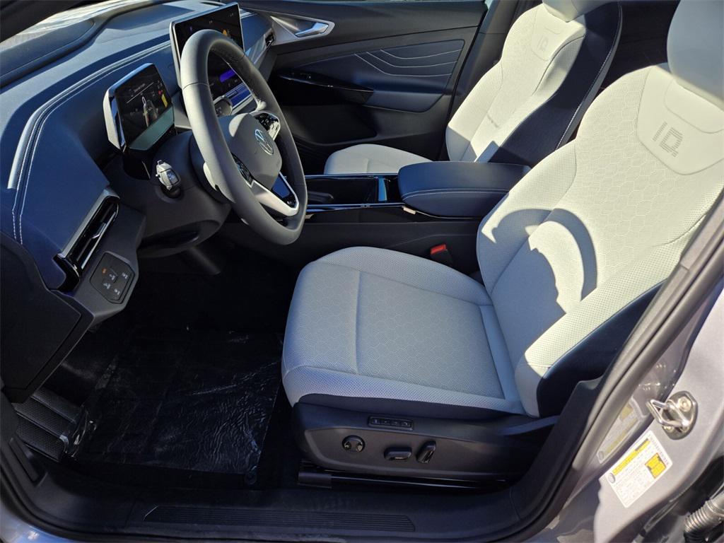 new 2025 Volkswagen ID.4 car, priced at $43,821