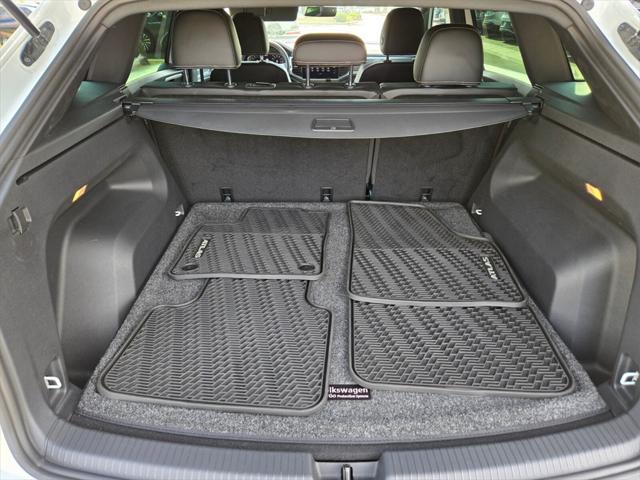 used 2022 Volkswagen Atlas Cross Sport car, priced at $27,588