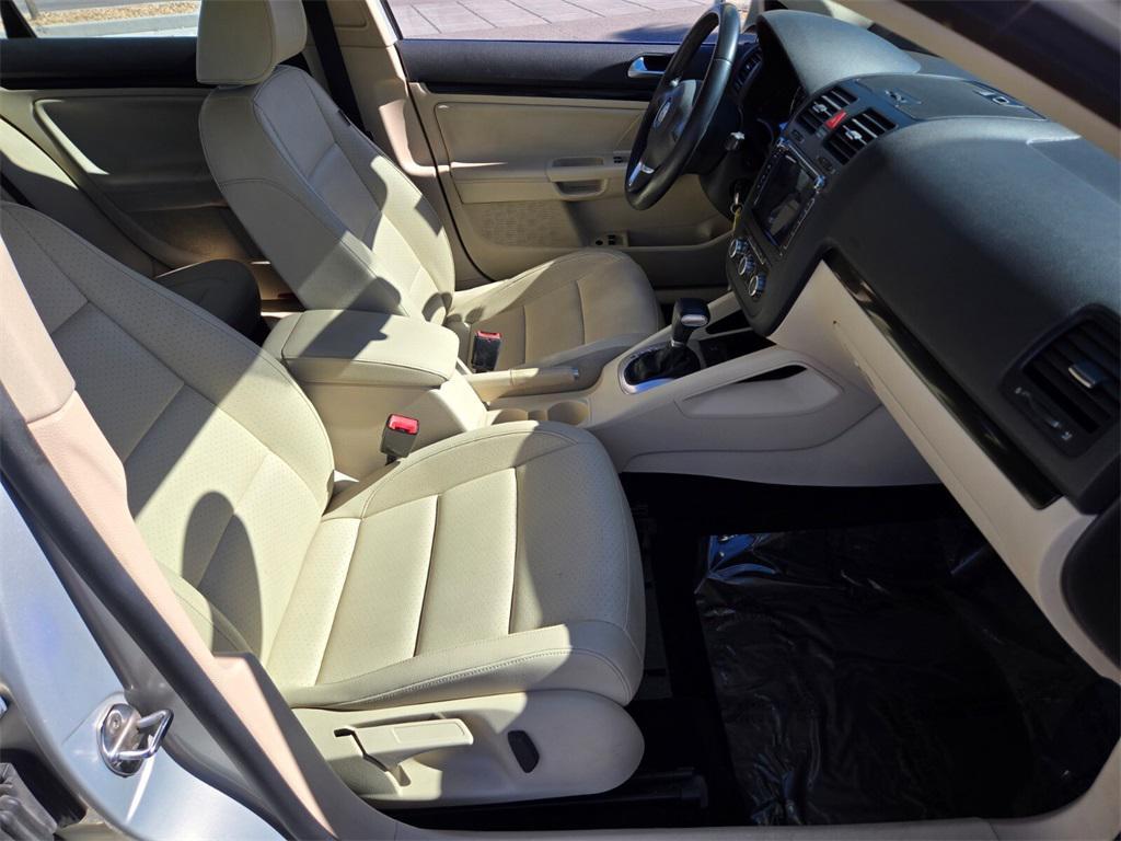 used 2010 Volkswagen Jetta car, priced at $6,887