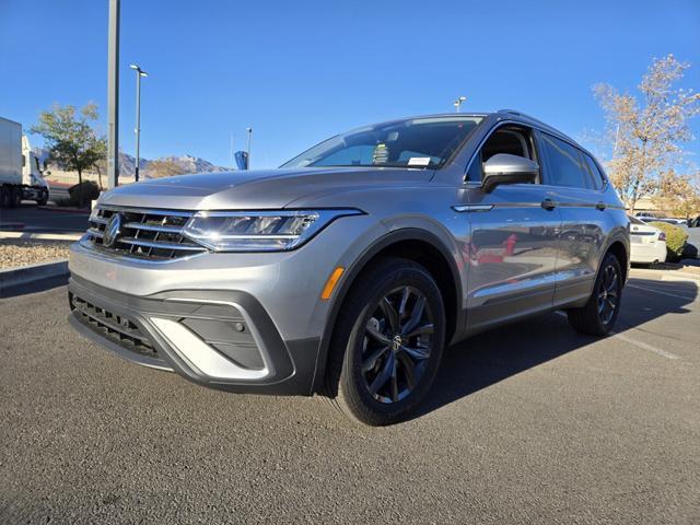 new 2024 Volkswagen Tiguan car, priced at $29,687