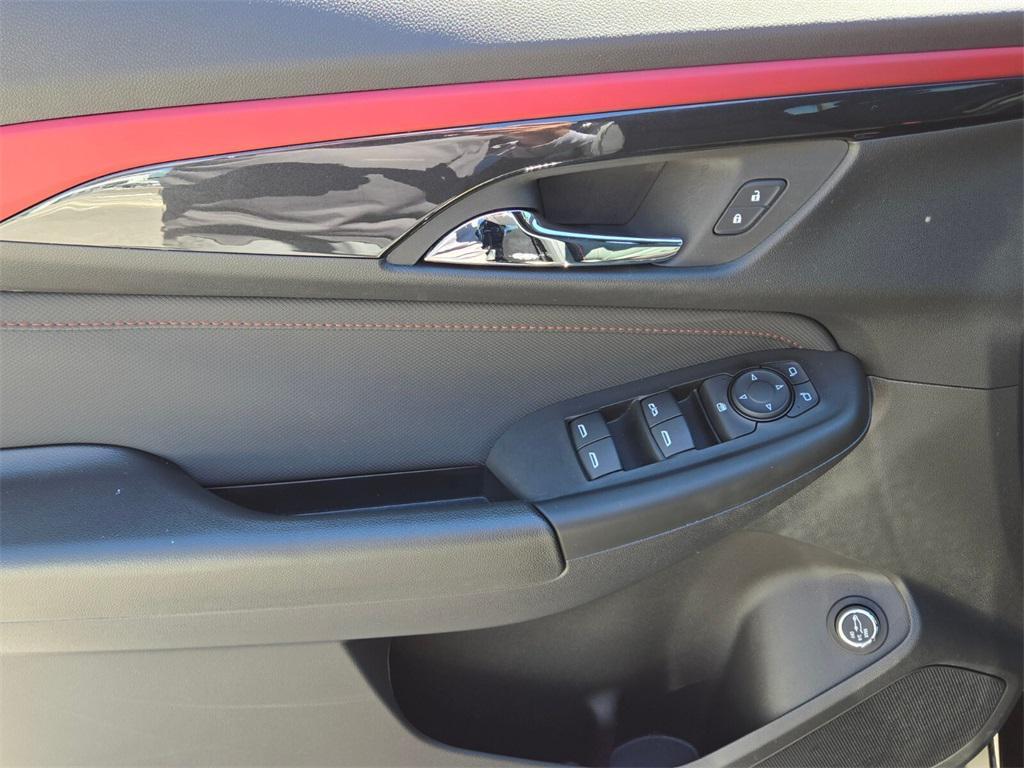 used 2025 Chevrolet TrailBlazer car, priced at $27,987