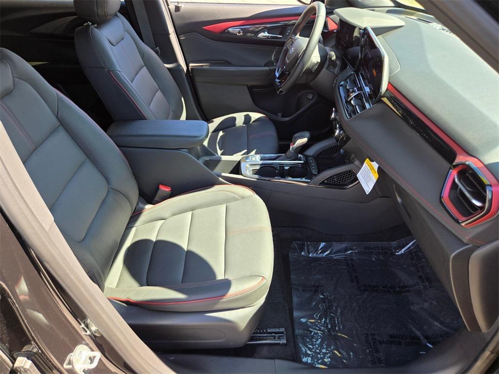 used 2025 Chevrolet TrailBlazer car, priced at $27,987