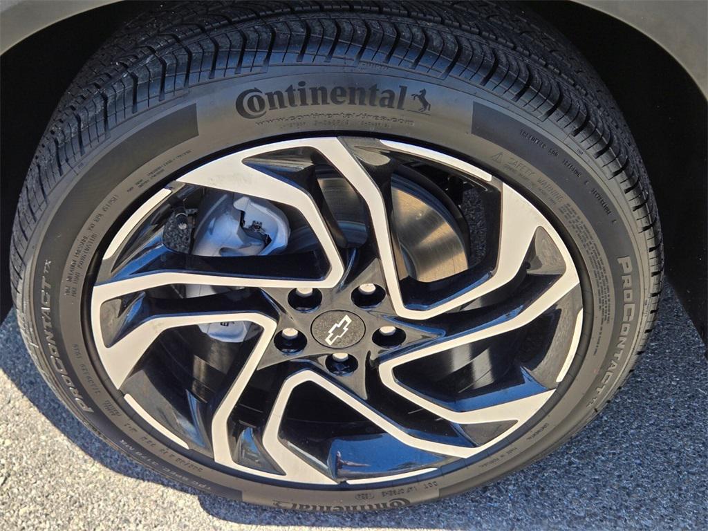 used 2025 Chevrolet TrailBlazer car, priced at $27,987