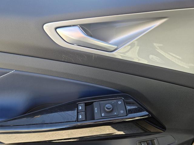 new 2025 Volkswagen ID.4 car, priced at $47,323