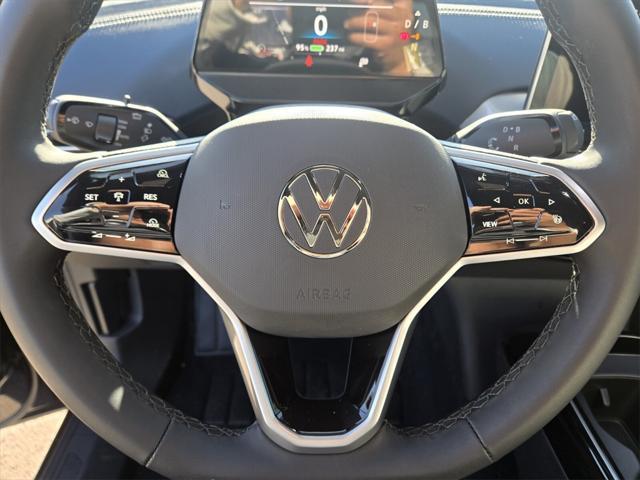 new 2025 Volkswagen ID.4 car, priced at $47,323