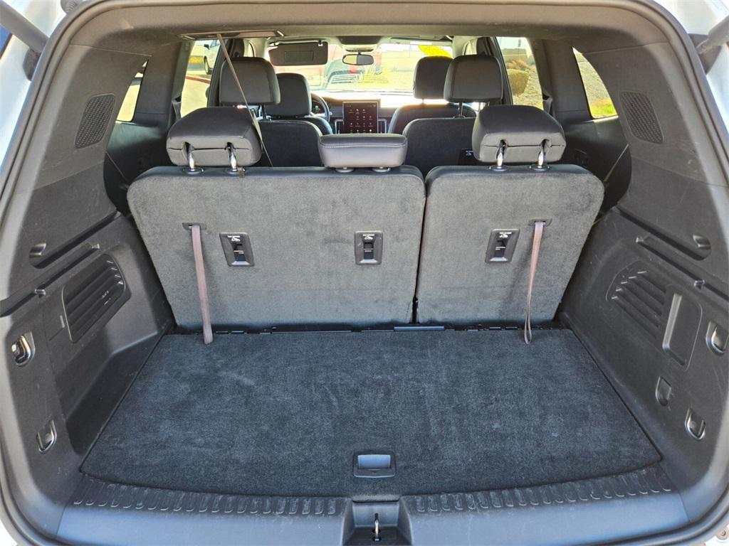 used 2024 GMC Acadia car, priced at $35,887